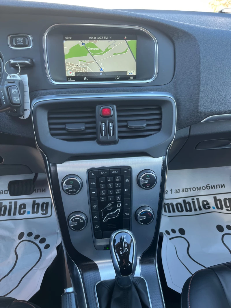 Volvo V40 1.6D-114k.c OCEAN RACE, снимка 12 - Автомобили и джипове - 49315545