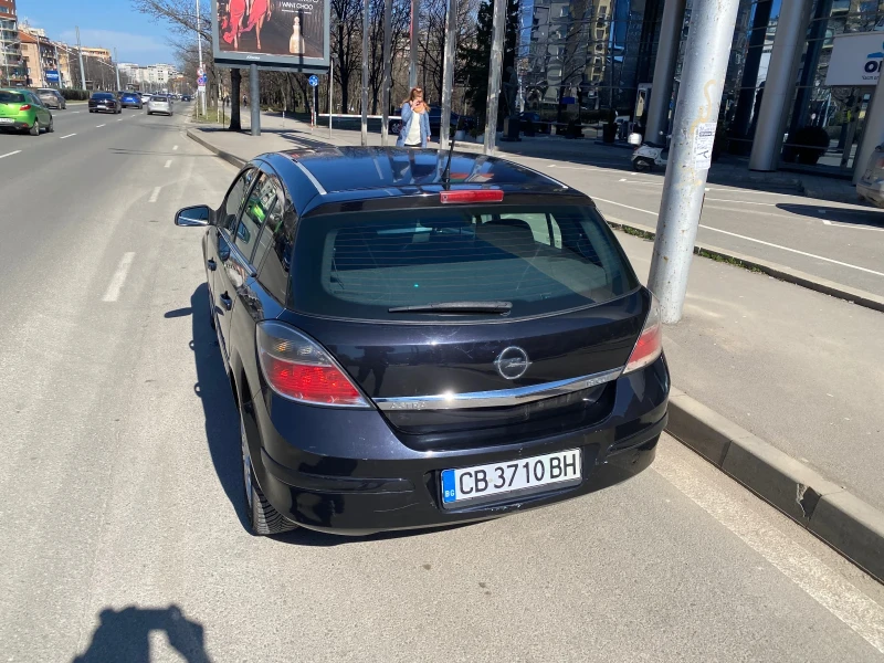 Opel Astra H, снимка 1 - Автомобили и джипове - 49416694