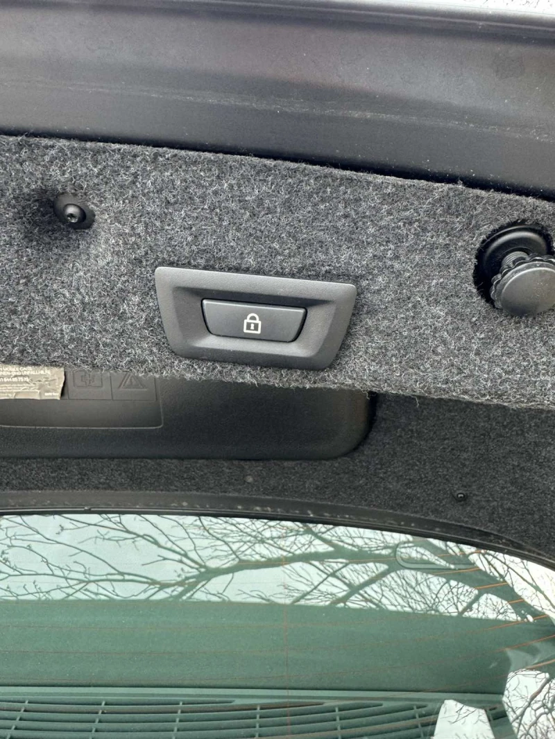 BMW 523 3.0i , Swiss, снимка 16 - Автомобили и джипове - 52433240