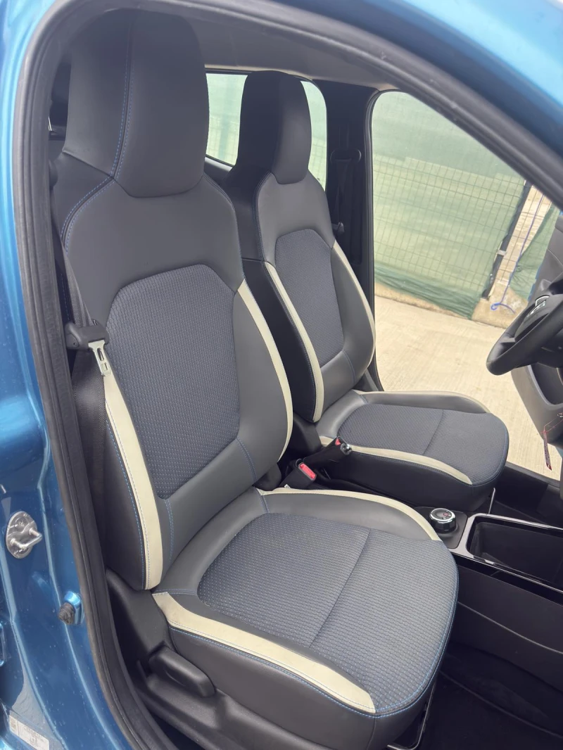 Dacia Spring CCS/NAVI/KAMEРA/ПАРКТРОНИК/SWISS!, снимка 10 - Автомобили и джипове - 52999739