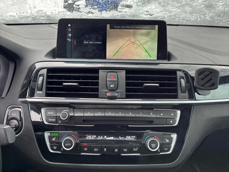 BMW 230 * xDrive * CARFAX * БЕЗ ПЪРВОНАЧАЛНА ВНОСКА, снимка 9 - Автомобили и джипове - 53172860