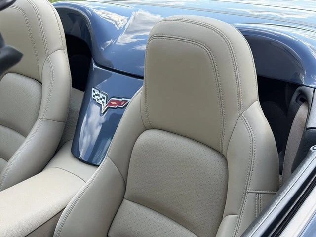 Chevrolet Corvette 3LT Convertible RWD, снимка 12 - Автомобили и джипове - 55971245