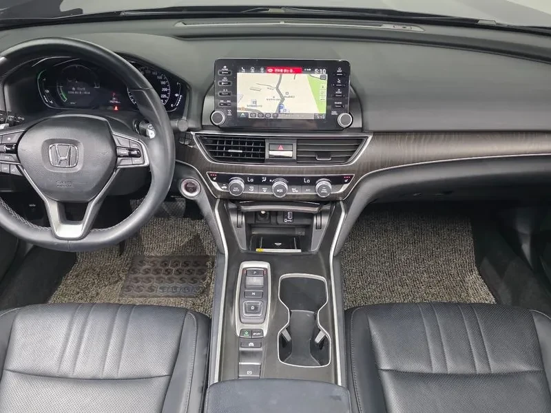 Honda Accord 2.0 Hybrid Ex-L, снимка 7 - Автомобили и джипове - 56159848