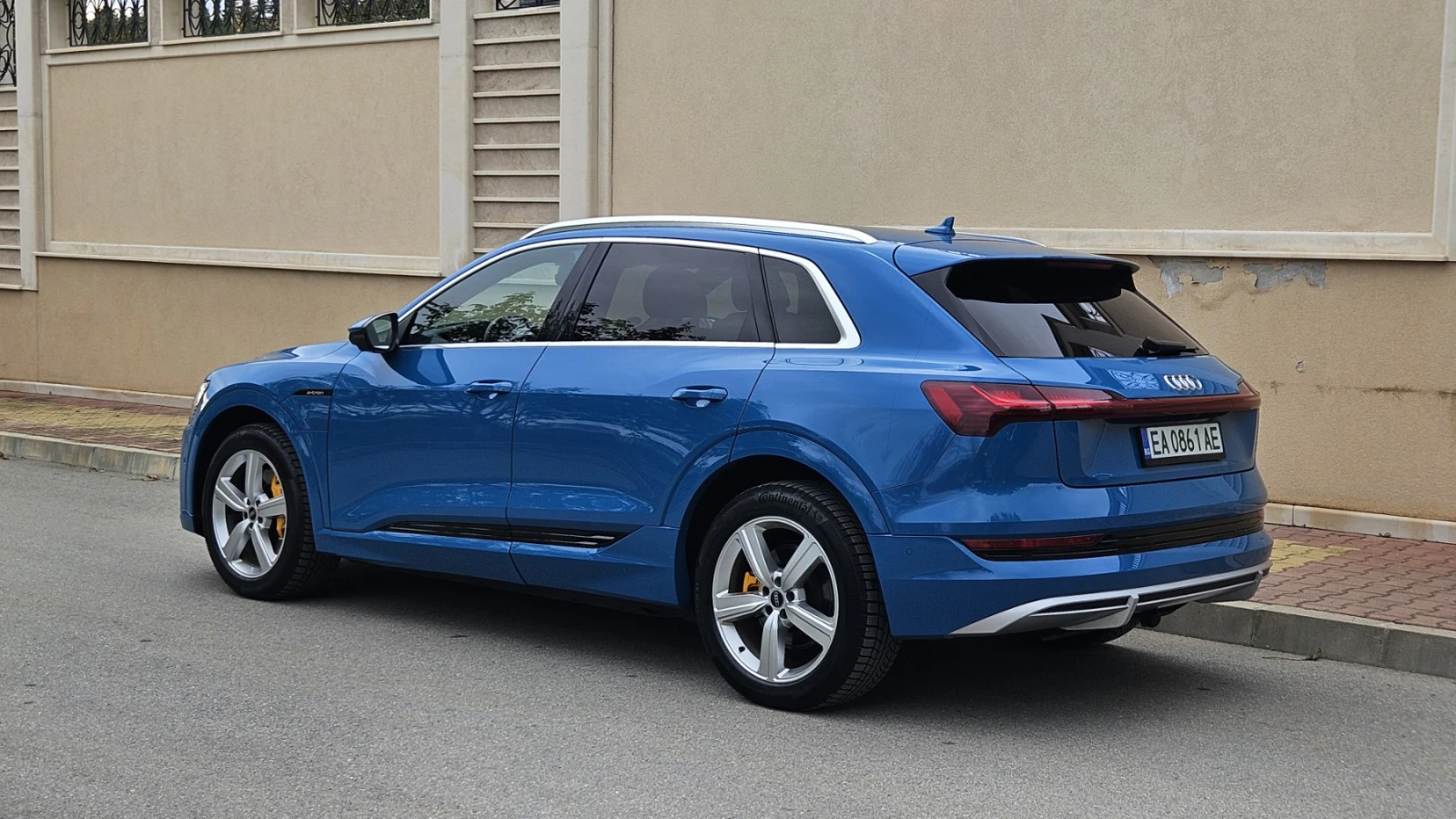 Audi E-Tron 55 S Голямата батерия Гаранция - изображение 4
