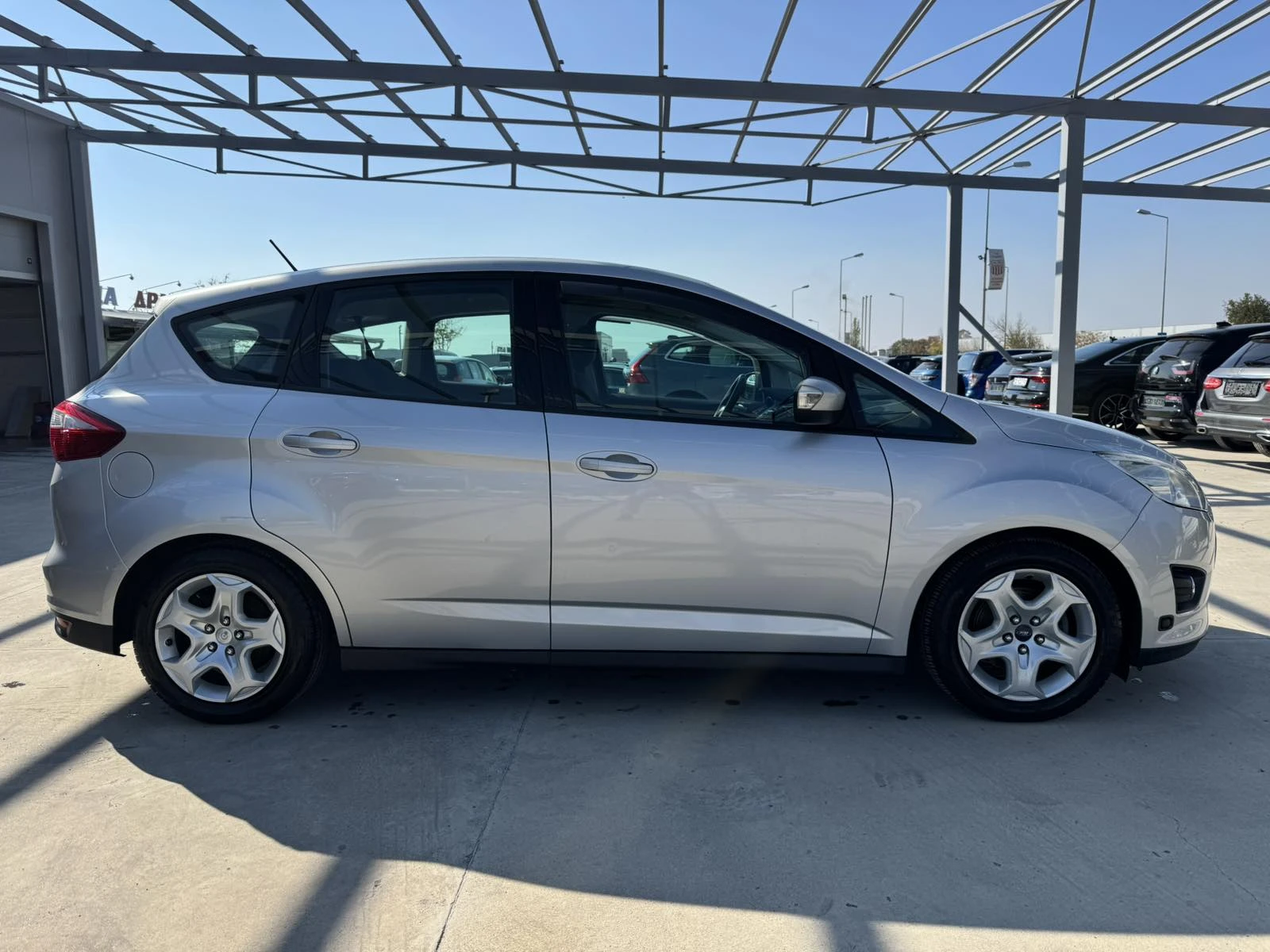 Ford C-max * 120ps* GAS* KЛИМА* ПАРКТРОНИК | Mobile.bg — изображение 6