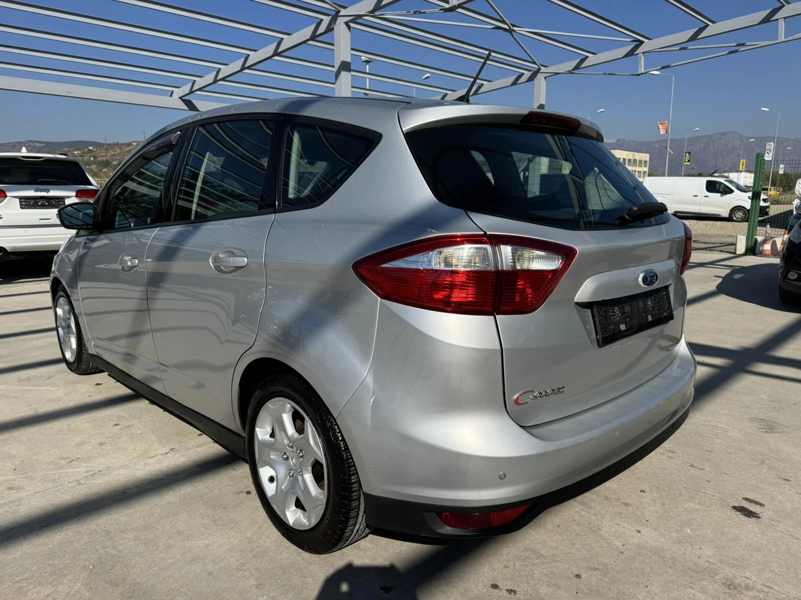 Ford C-max * 120ps* GAS* KЛИМА* ПАРКТРОНИК | Mobile.bg — изображение 3