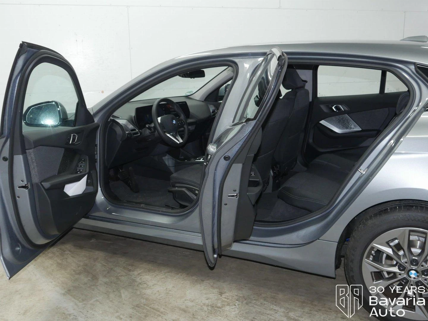 BMW 120 i M Sport Paket Steptronic | Mobile.bg   5