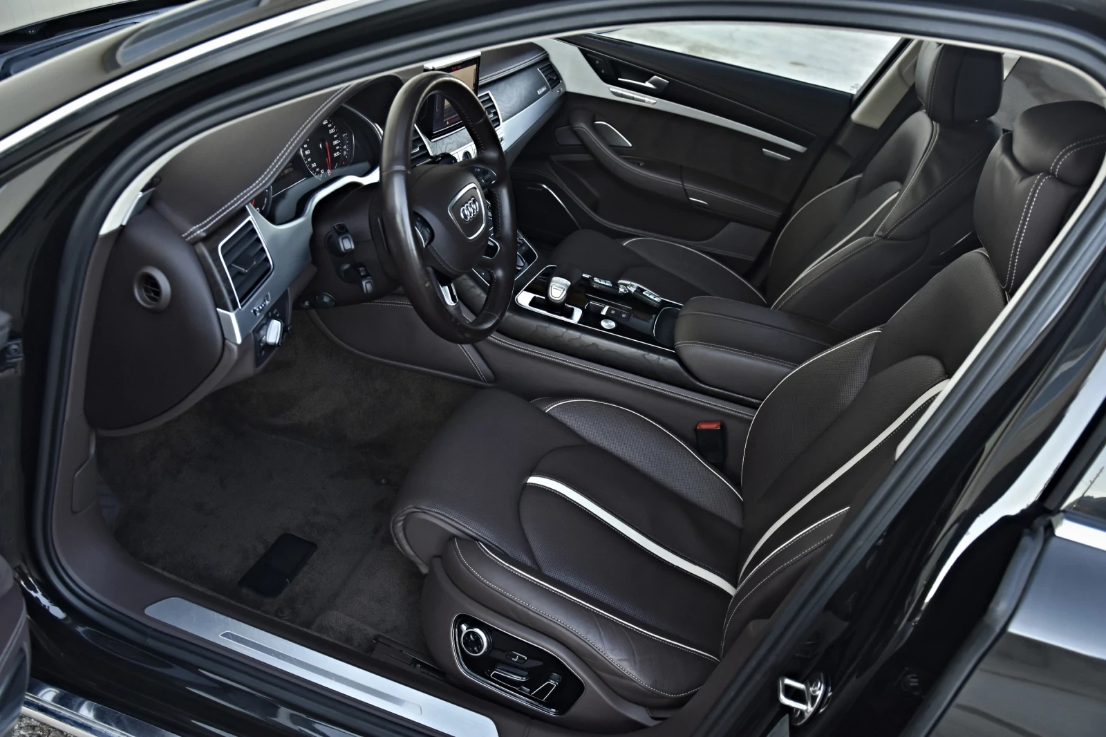 Audi A8 4.2 TDI LONG 360 MATRIX TV PANO B&O FULL BIZNES - изображение 8