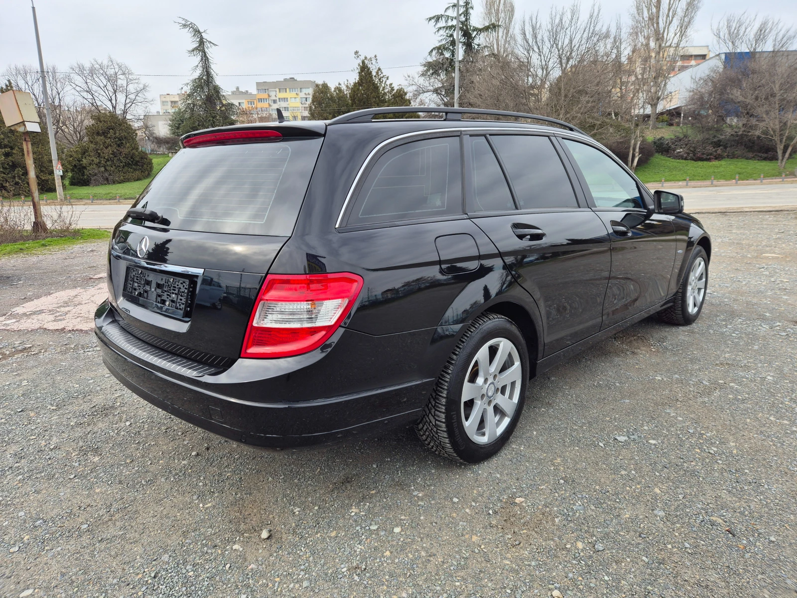 Mercedes-Benz C 180 1.8i 156кс - изображение 5