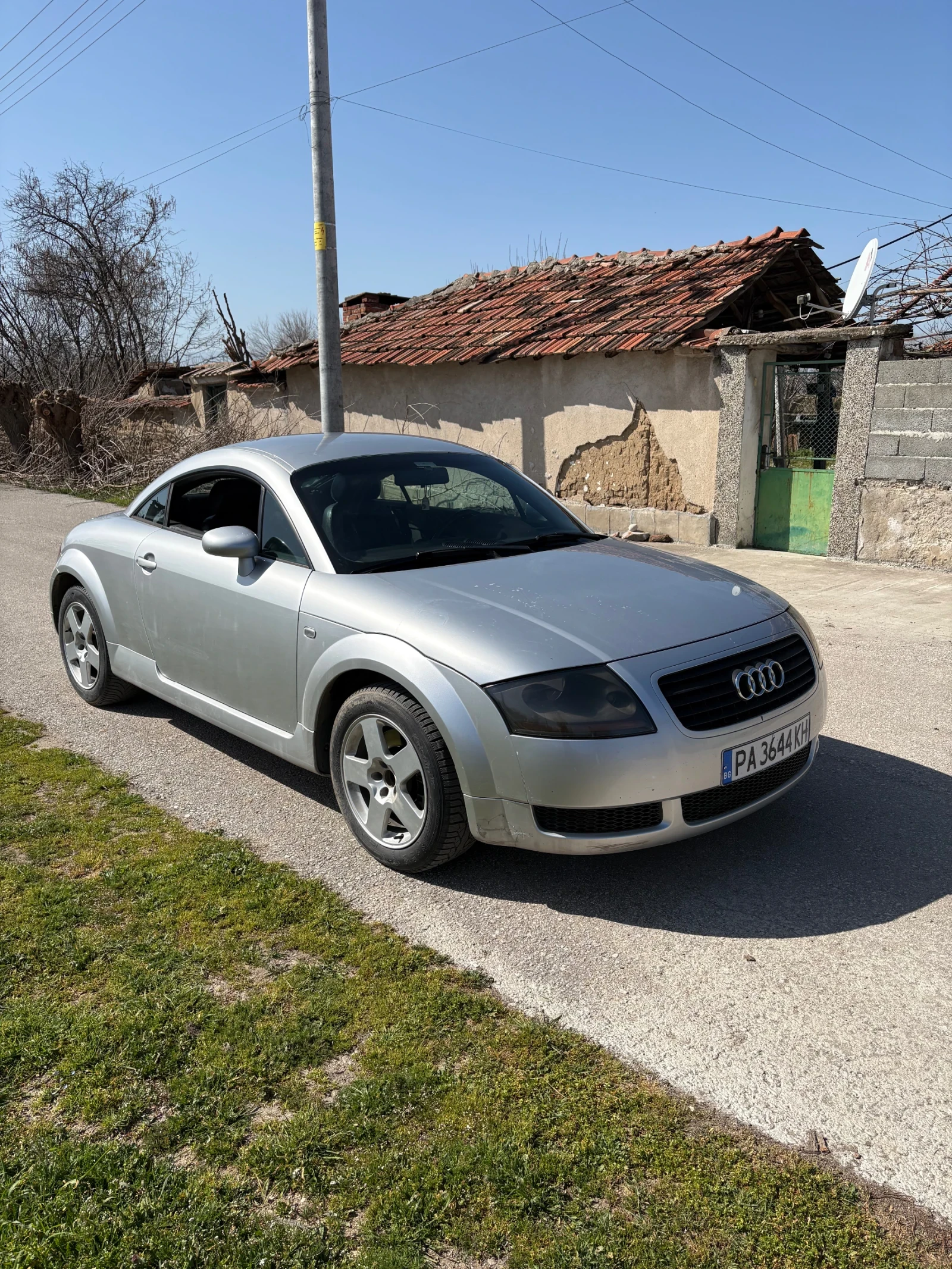 Audi Tt, снимка 2 - Автомобили и джипове - 53850480