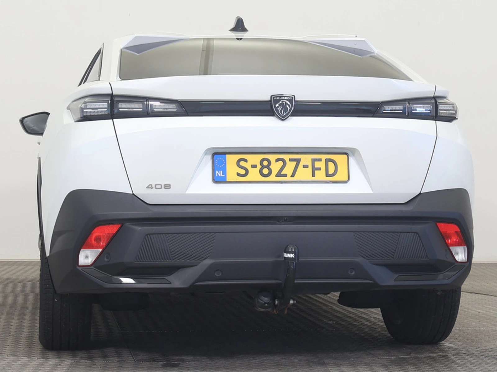 Peugeot 408 1.2i Allure Pack, снимка 6 - Автомобили и джипове - 53952786