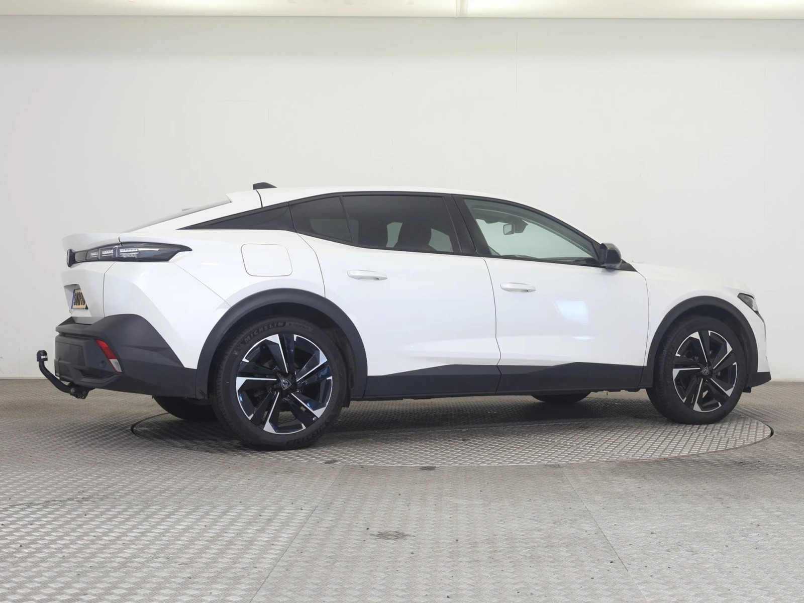 Peugeot 408 1.2i Allure Pack, снимка 5 - Автомобили и джипове - 53952786