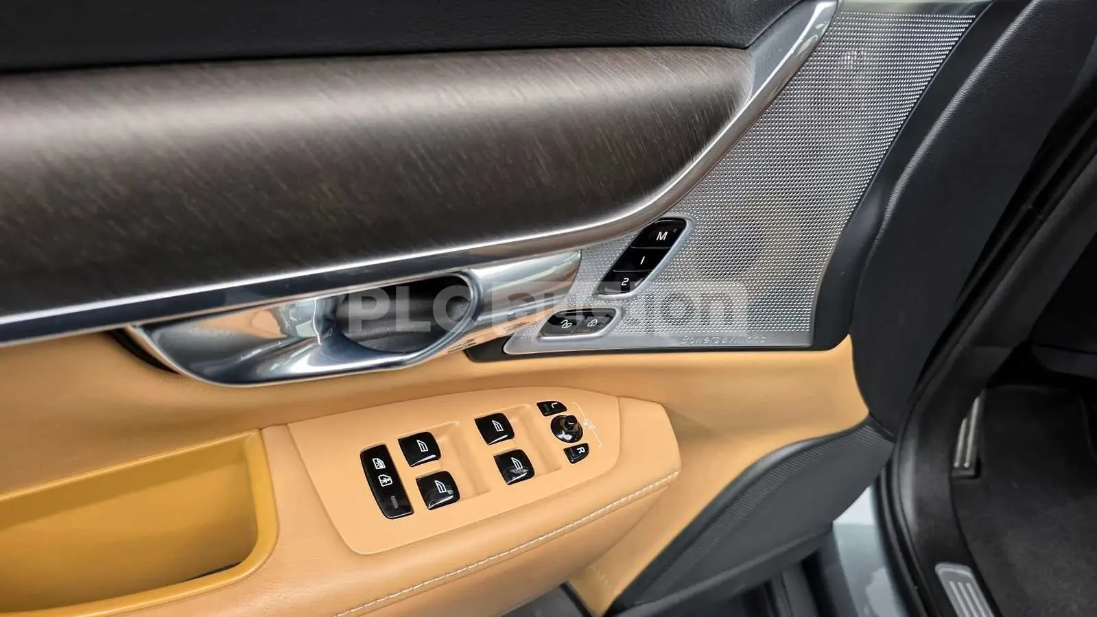 Volvo V90 D5 AWD| B&W| DISTTRONIC| 360| ВКЛ.ТЕХНОТЕСТ, снимка 13 - Автомобили и джипове - 54788017