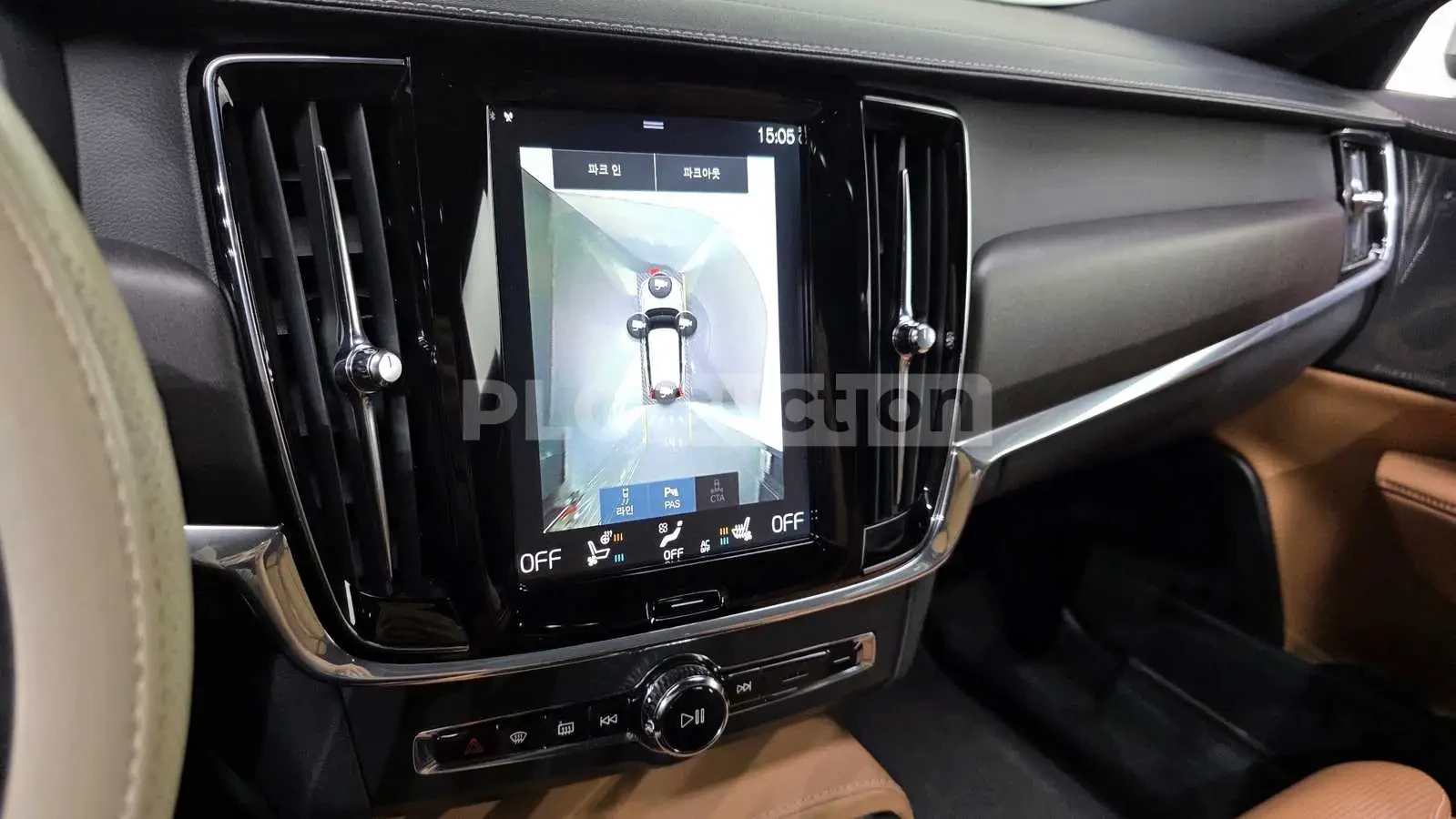 Volvo V90 D5 AWD| B&W| DISTTRONIC| 360| ВКЛ.ТЕХНОТЕСТ, снимка 10 - Автомобили и джипове - 54788017