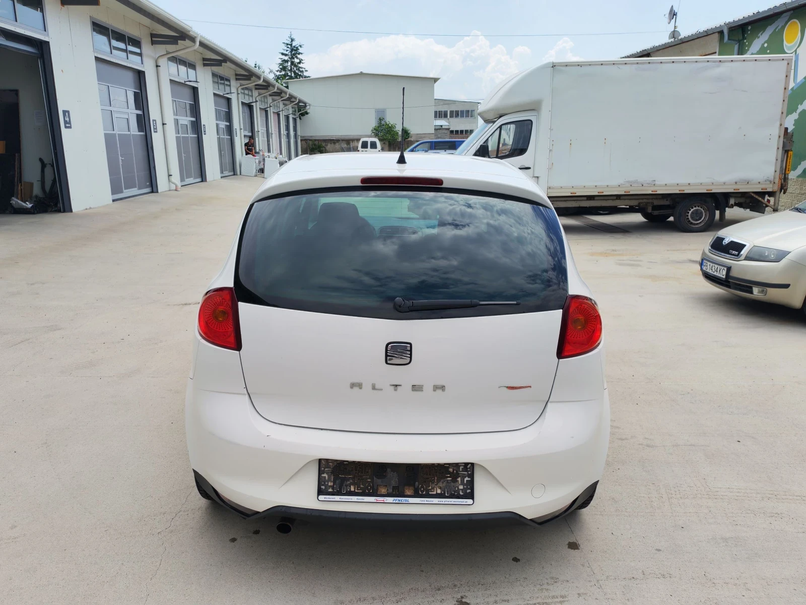 Seat Altea 1.6  Климатик, снимка 7 - Автомобили и джипове - 54800050