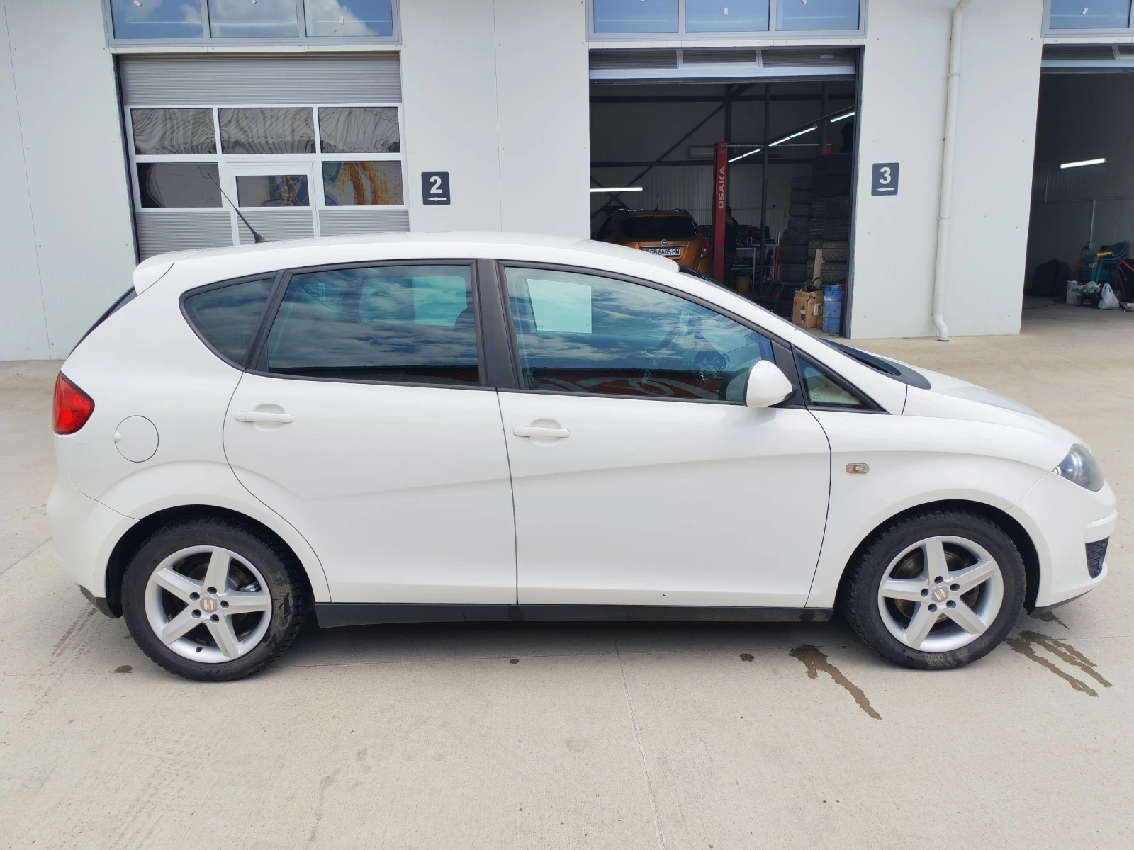 Seat Altea 1.6  Климатик, снимка 3 - Автомобили и джипове - 54800050