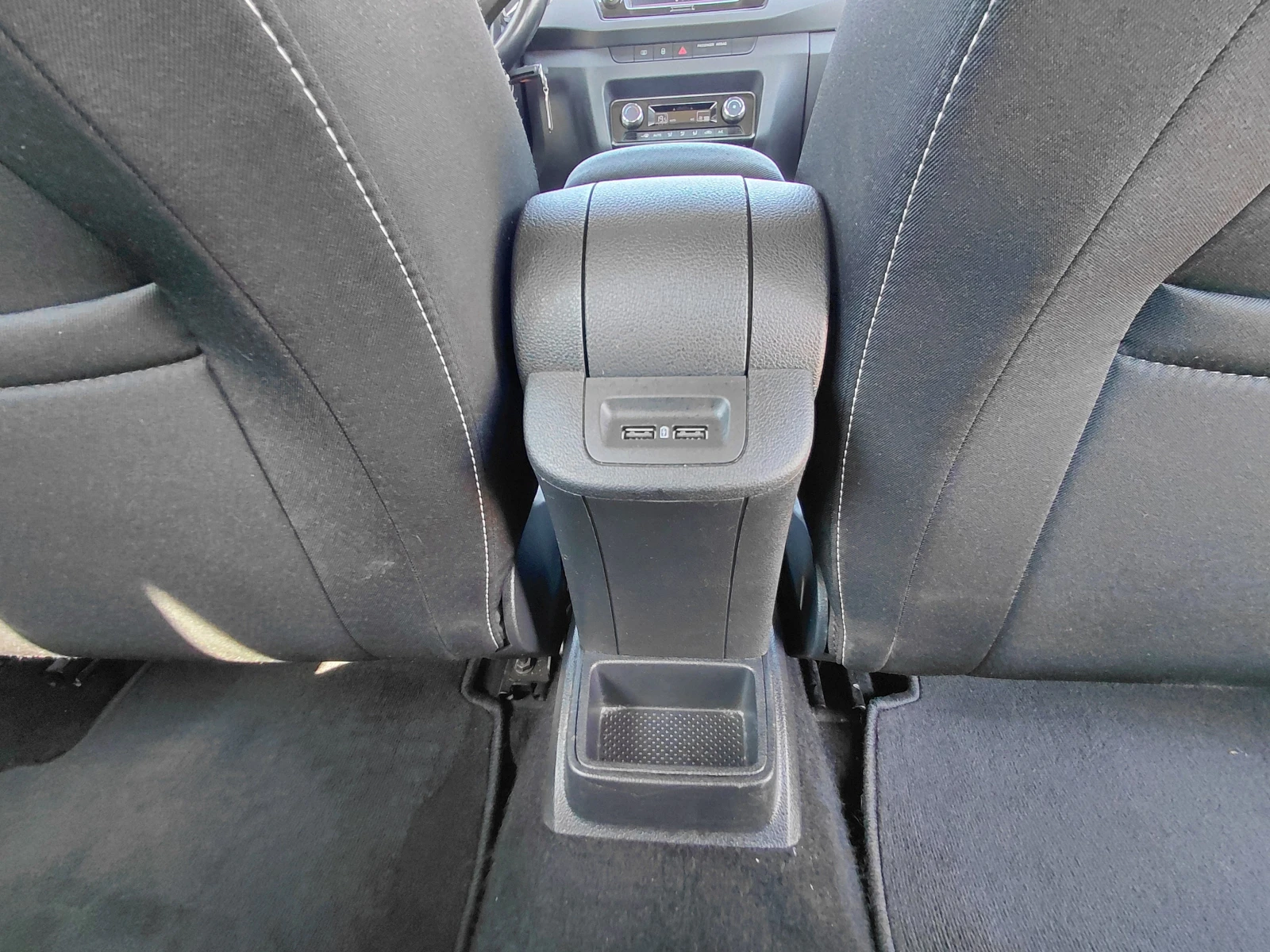 Skoda Fabia 1.0TSi/95k.c./Business / DSG, снимка 15 - Автомобили и джипове - 55294372