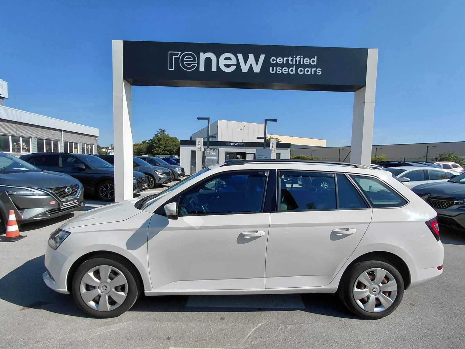 Skoda Fabia 1.0TSi/95k.c./Business / DSG, снимка 4 - Автомобили и джипове - 55294372