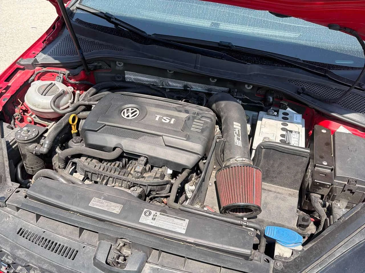 VW Golf * AUTOBAHN * CARFAX * Ръчни скорости * , снимка 16 - Автомобили и джипове - 55444580