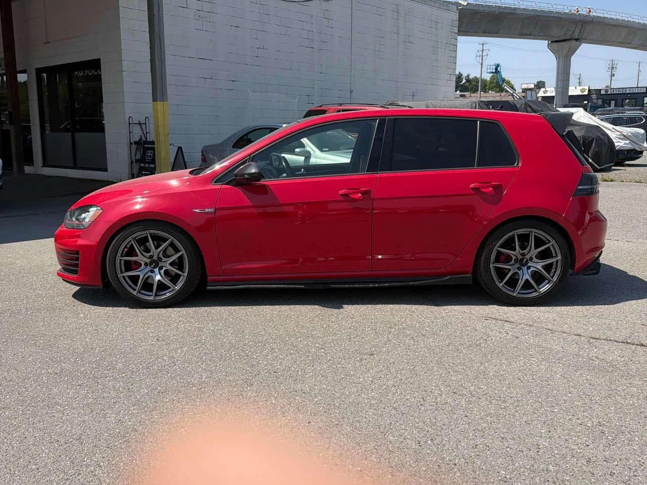 VW Golf * AUTOBAHN * CARFAX * Ръчни скорости * , снимка 3 - Автомобили и джипове - 55444580