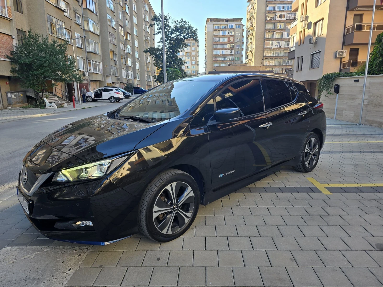 Nissan Leaf  62kWh/N-Connecta/������ 360/Bose/Distronic | Mobile.bg � ����������� 7