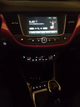 Opel Crossland X 1.2 турбо инж., снимка 10