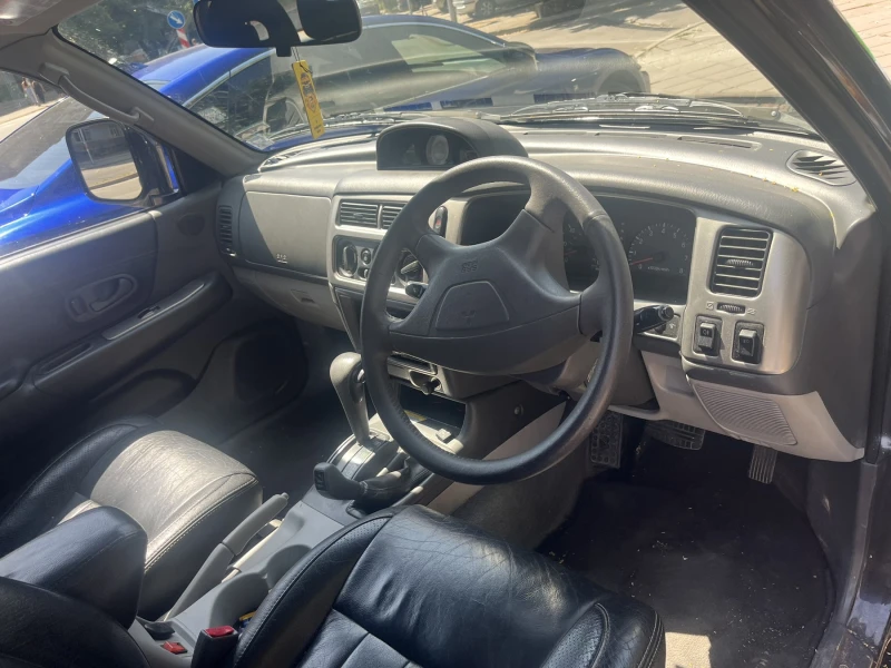 Mitsubishi Pajero sport 3.0 LPG, снимка 3 - Автомобили и джипове - 51378893