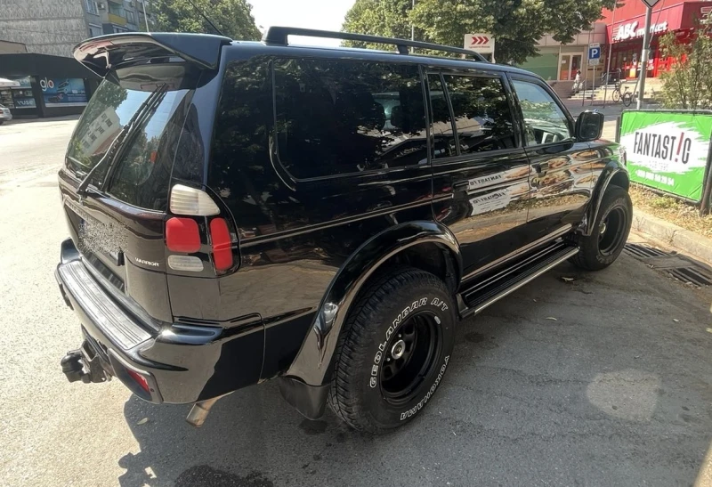 Mitsubishi Pajero sport 3.0 LPG, снимка 7 - Автомобили и джипове - 51378893