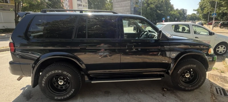 Mitsubishi Pajero sport 3.0 LPG, снимка 4 - Автомобили и джипове - 51378893
