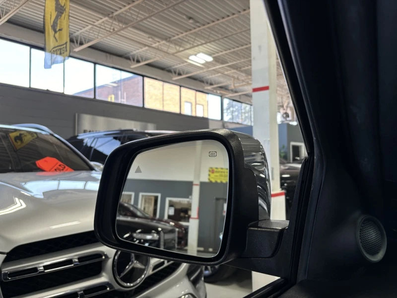 Jeep Grand cherokee Overland PANO* ОБДУХВАНЕ* CAM* ПОДГРЕВ* BLINDSPOT*, снимка 6 - Автомобили и джипове - 52647291