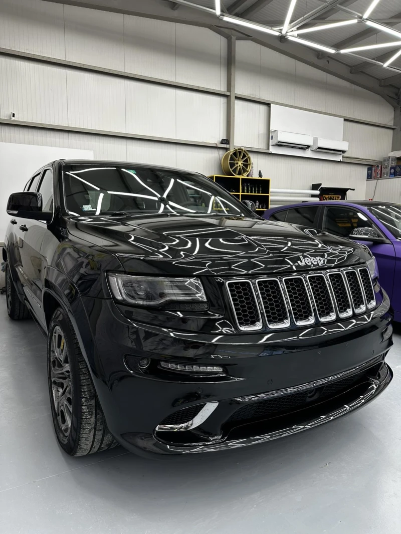 Jeep Grand cherokee Jeep Grand cherokee SRT, снимка 2 - Автомобили и джипове - 52687420