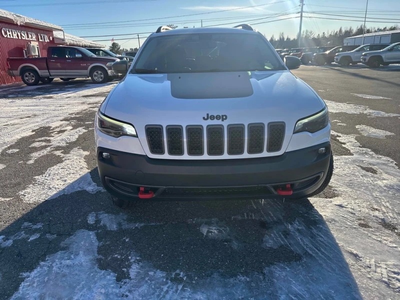 Jeep Cherokee * Trailhawk * CARFAX * БЕЗ ПЪРВОНАЧАЛНА ВНОСКА, снимка 6 - Автомобили и джипове - 52700236