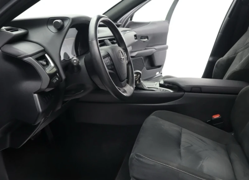 Lexus UX 250h 2000 hibrid, снимка 7 - Автомобили и джипове - 52829991