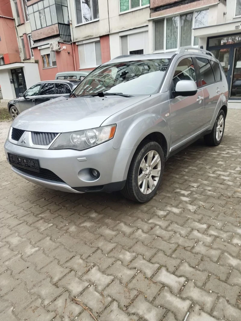 Mitsubishi Outlander 2.4 бензин/газ 4х4 кожа/автоматик/люк/нави, снимка 2 - Автомобили и джипове - 53453354