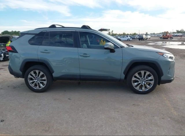 Toyota Rav4 XLE PREMIUM - изображение 4