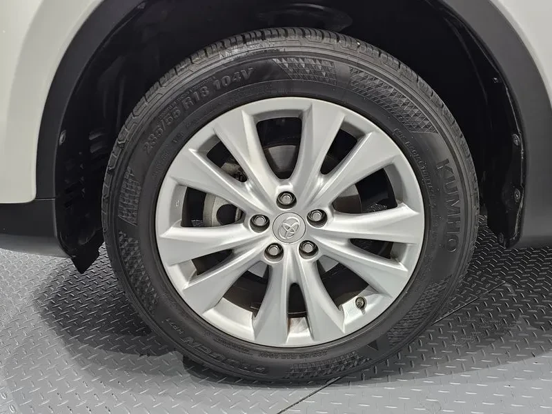 Toyota Rav4 2.5 2Wd, снимка 5 - Автомобили и джипове - 55796226