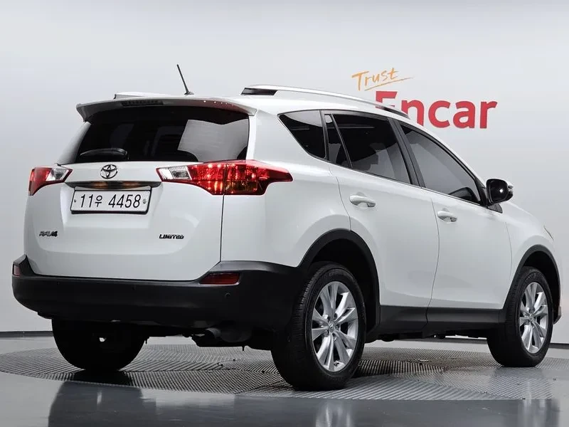 Toyota Rav4 2.5 2Wd, снимка 2 - Автомобили и джипове - 55796226