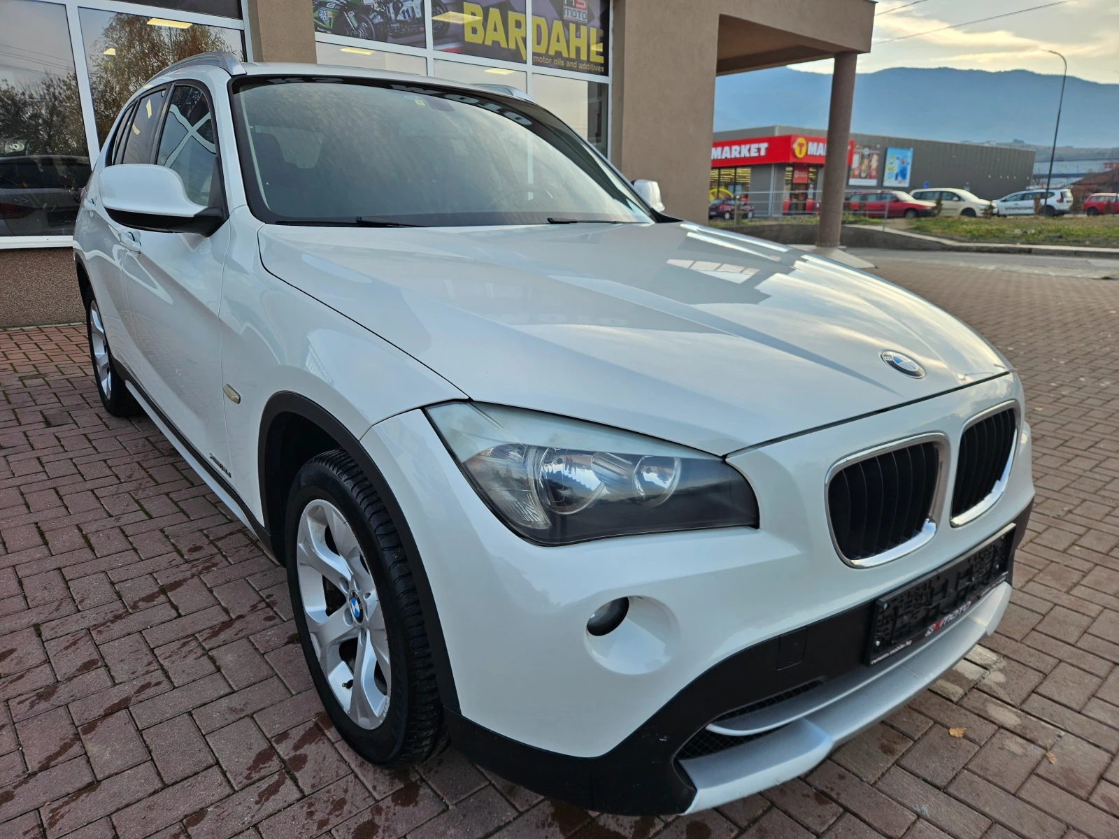 BMW X1 2.0D X-Drive, 4x4, 143к.с., Full service BMW! - изображение 2