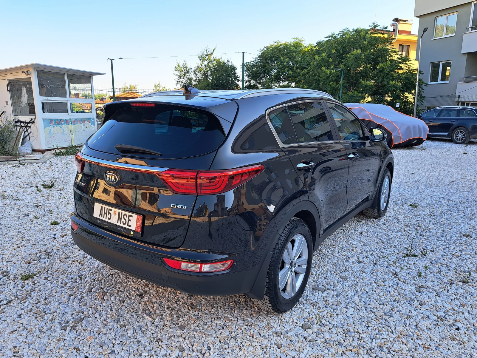 Kia Sportage 2.0 CRDI 136kW 4x4 FIFA World Cup - изображение 5