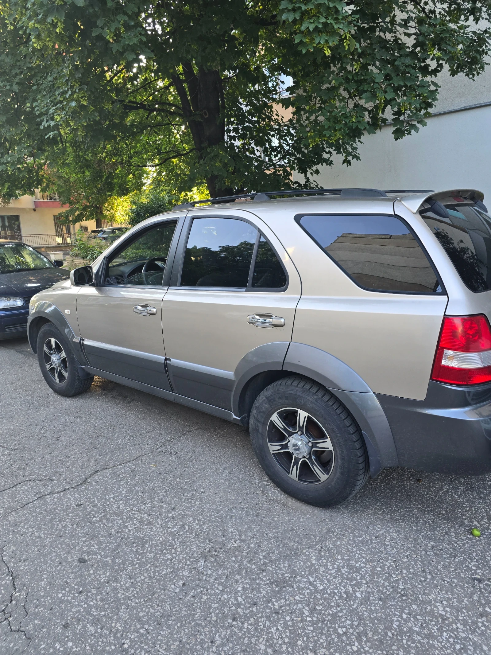 Kia Sorento 3, 5 ... 195hp - изображение 4