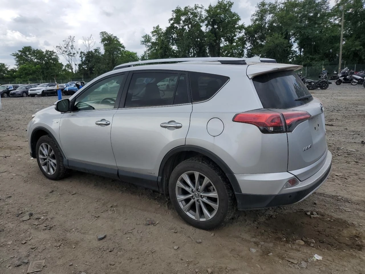 Toyota Rav4 * LIMITED* 4x4* HYBRID - изображение 4