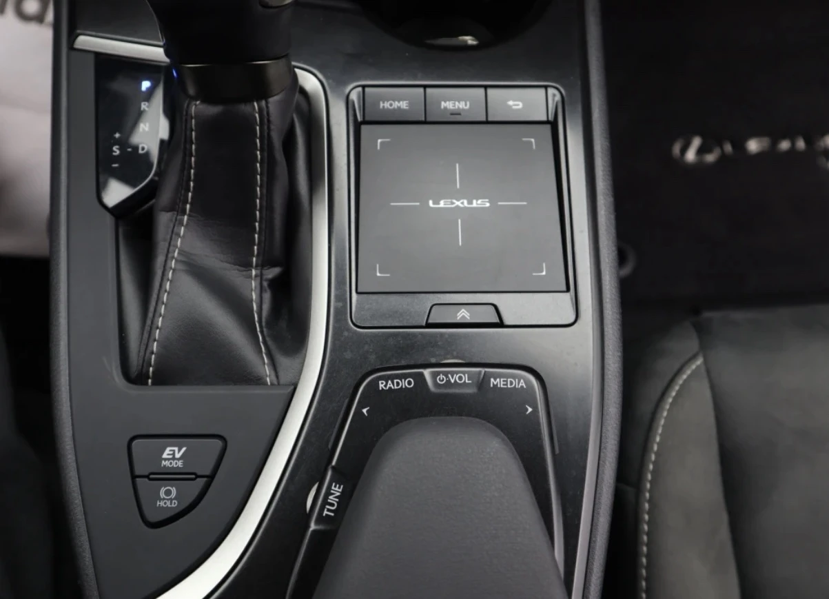 Lexus UX 250h 2000 hibrid | Mobile.bg � ����������� 11