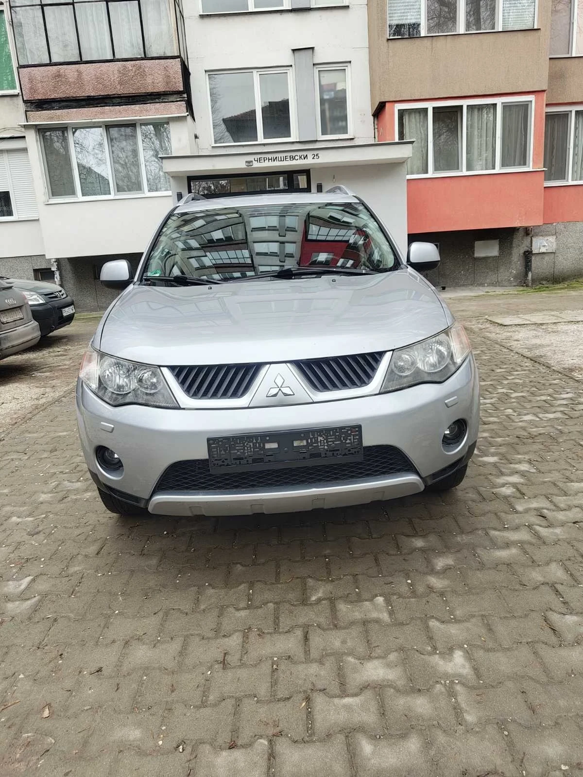 Mitsubishi Outlander 2.4 бензин/газ 4х4 кожа/автоматик/люк/нави - изображение 3