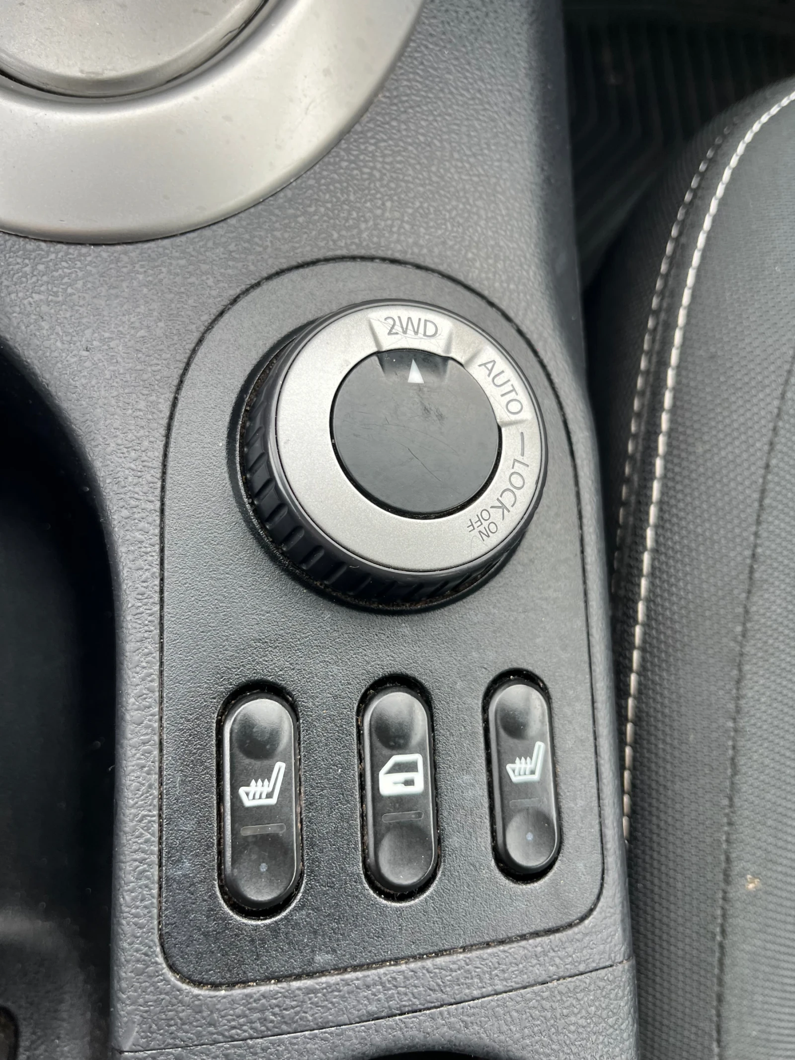 Nissan Qashqai + 2 2.0DCI 4WD Facelift, снимка 11 - Автомобили и джипове - 54391668