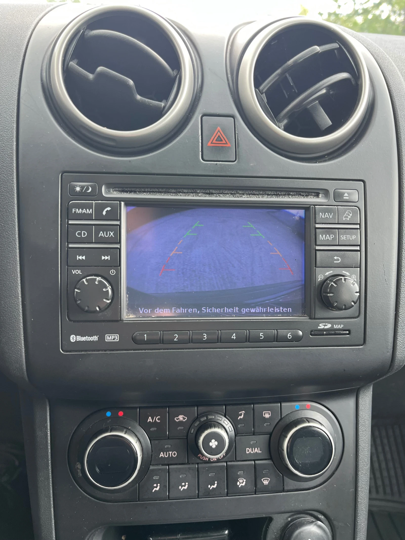 Nissan Qashqai + 2 2.0DCI 4WD Facelift, снимка 10 - Автомобили и джипове - 54391668
