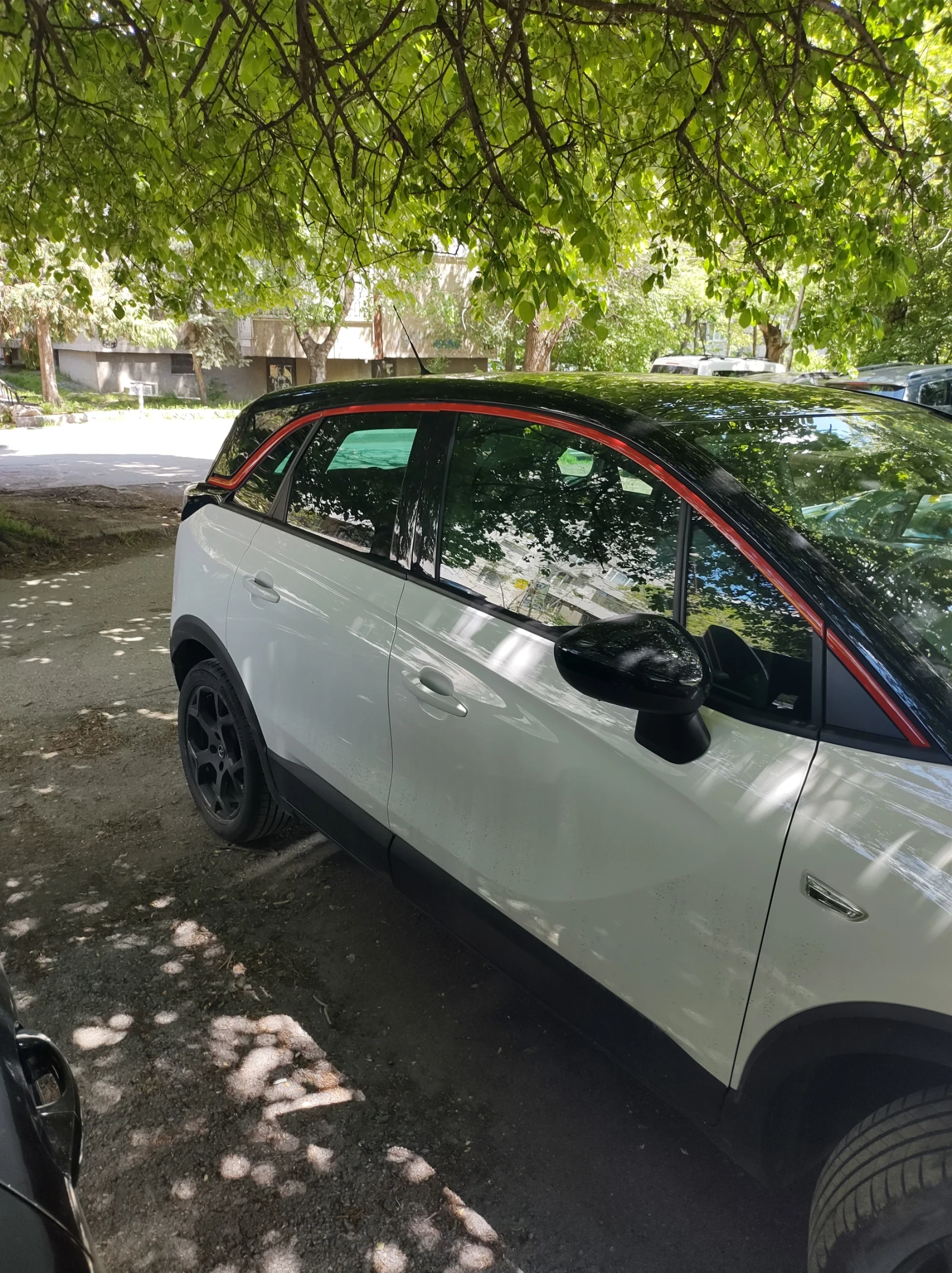 Opel Crossland X 1.2 турбо инж., снимка 3 - Автомобили и джипове - 54428491