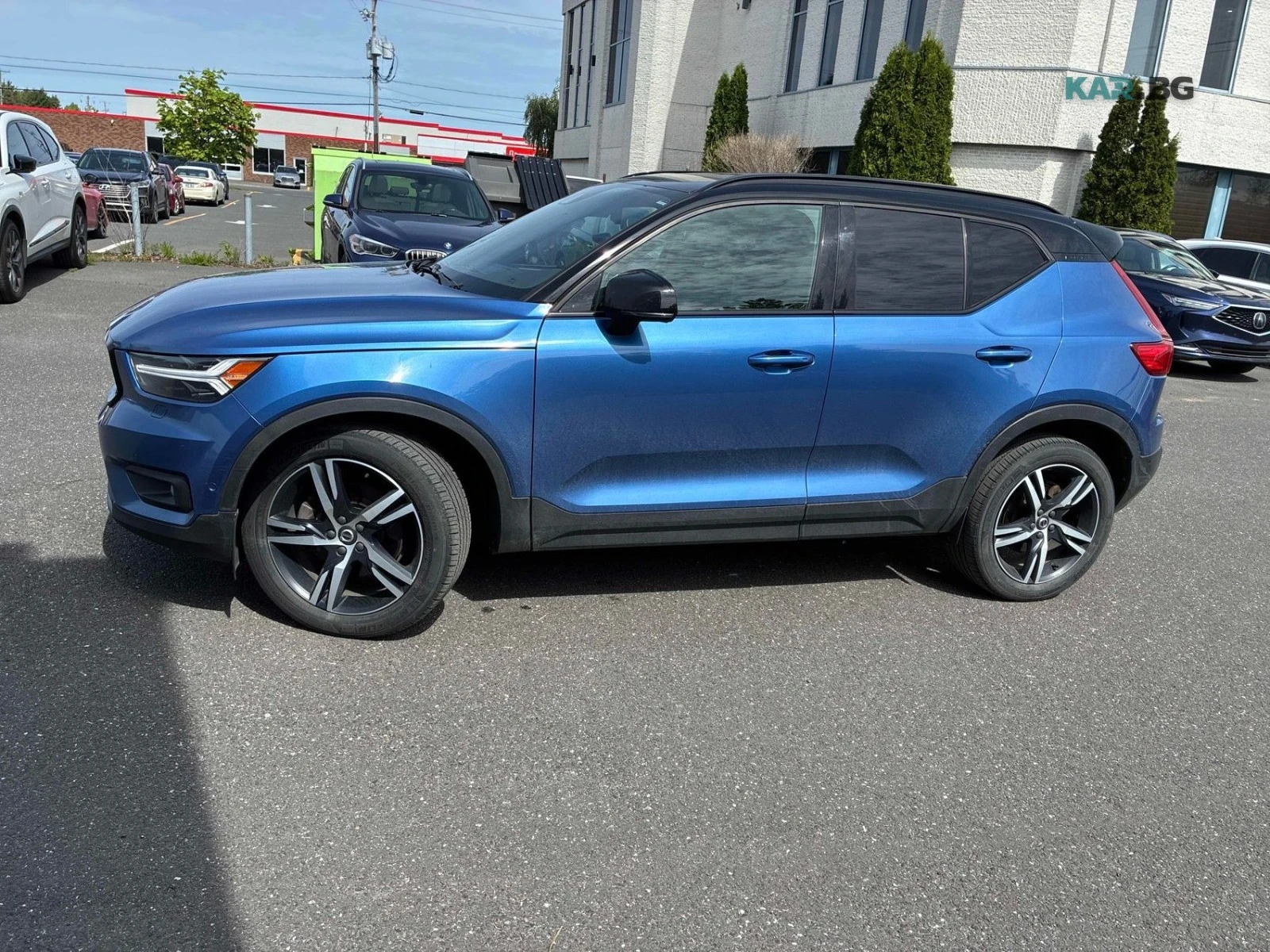 Volvo XC40 Т5 R-Design * АвтоКредит* (ЦЕНА ДО БГ), снимка 3 - Автомобили и джипове - 54757843