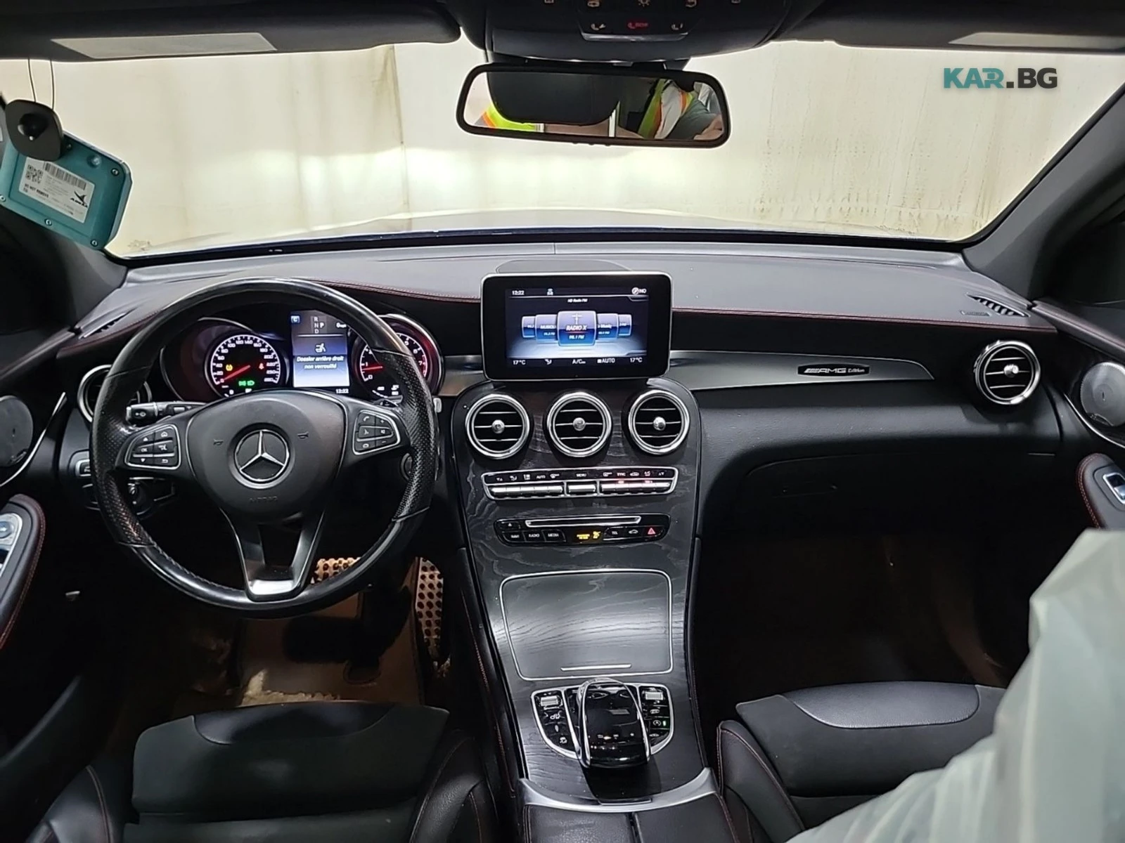 Mercedes-Benz GLC 43 AMG * AвтоКредит * (ЦЕНА ДО БГ), снимка 10 - Автомобили и джипове - 54826079