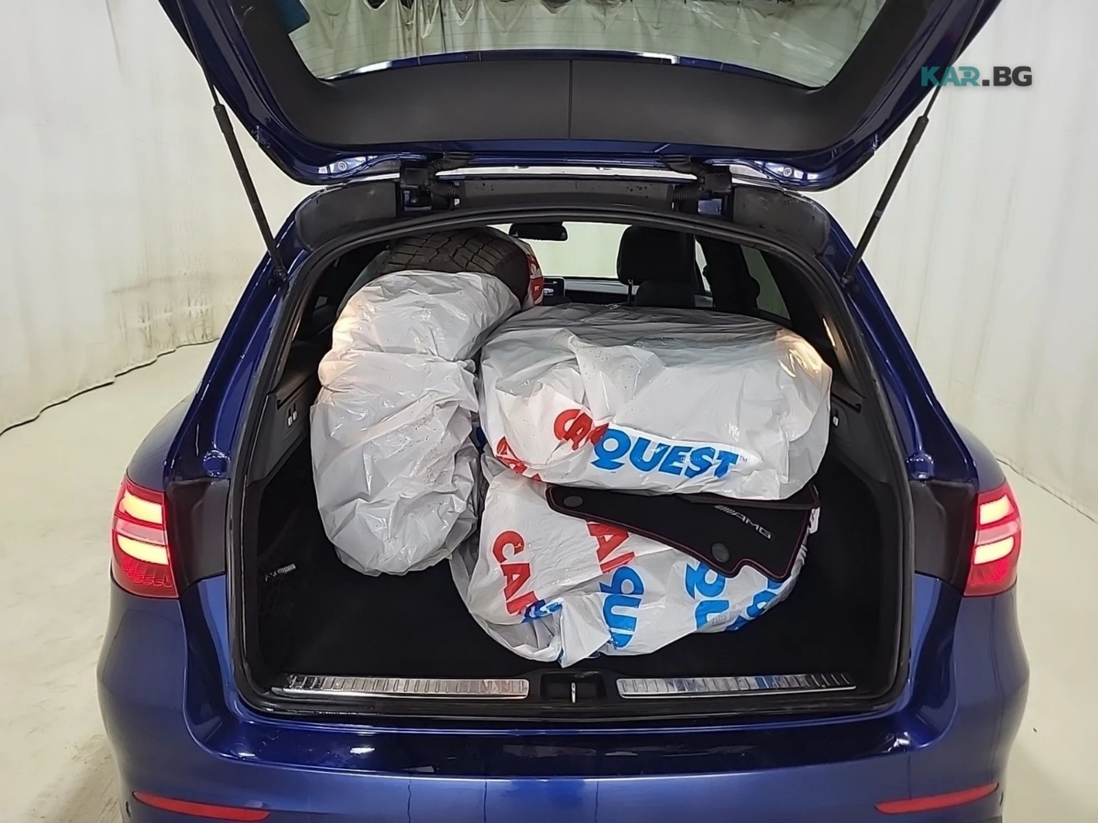 Mercedes-Benz GLC 43 AMG * AвтоКредит * (ЦЕНА ДО БГ), снимка 5 - Автомобили и джипове - 54826079