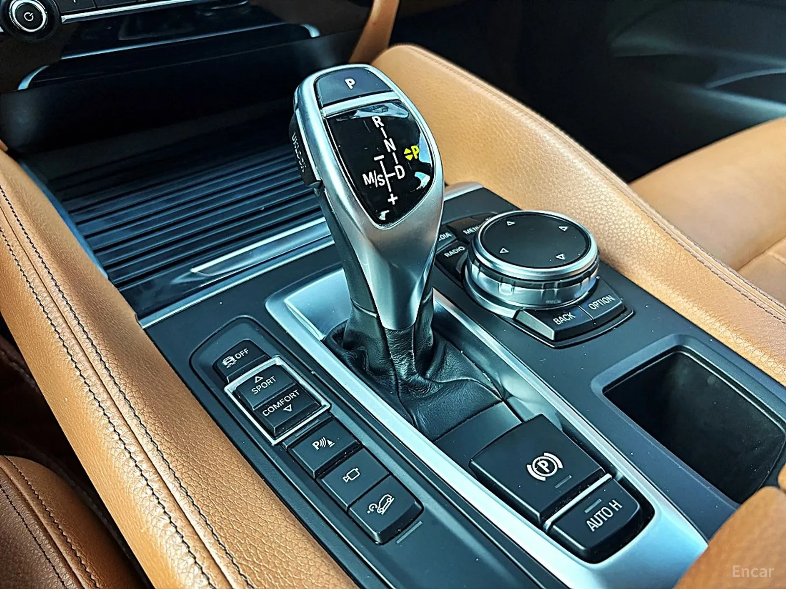 BMW X6 30D\КАФЯВ САЛОН\ХЕД АП, снимка 9 - Автомобили и джипове - 55572031